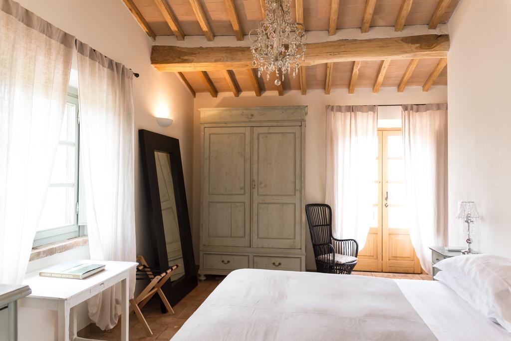 Wine Resort Conti Di San Bonifacio Montemassi Екстериор снимка