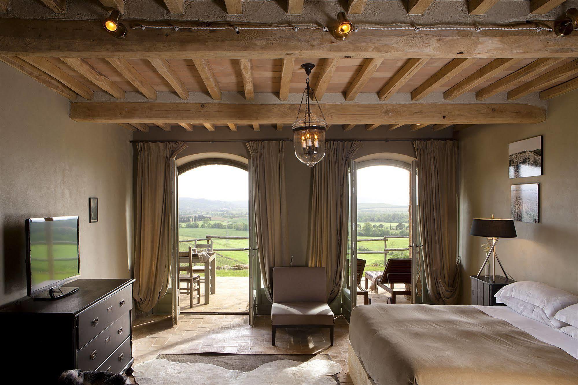 Wine Resort Conti Di San Bonifacio Montemassi Екстериор снимка